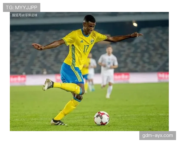 伊萨克助攻势头强劲,战术革新助力球队战绩显著提升 伊萨克助攻势头强劲,战术革新助力球队战绩显著提升