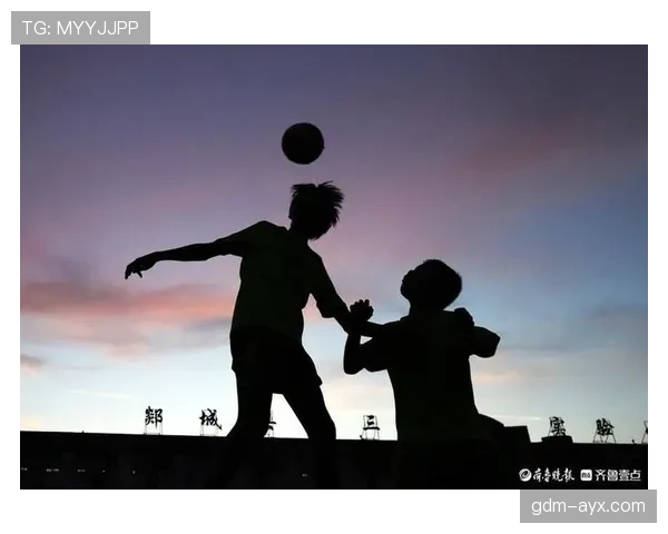 从街头踢球到世界舞台：Rodri的童年足球梦如何点燃巨星之路