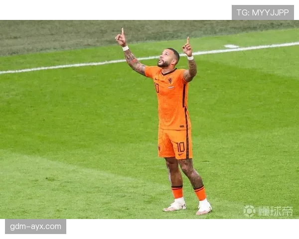 佩德里巴萨生涯数据表现稳健，各项赛事出场超百次贡献关键进球与助攻