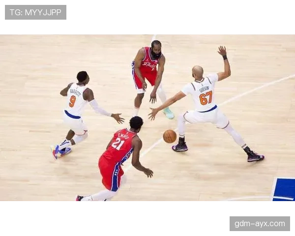 兰德尔挡拆制造错位对位小前锋 提升进攻效率胜于上季