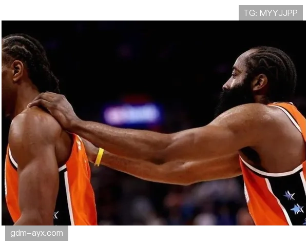 哈登这训练餐吃得比我的外卖还素，真就靠喝水拿顶薪？